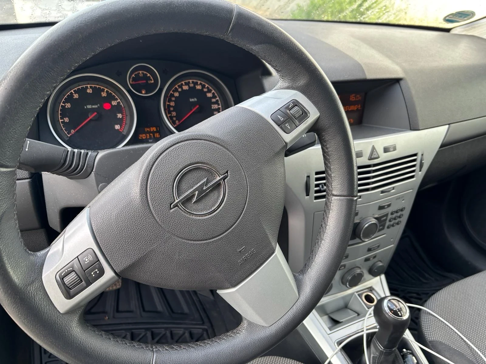 Opel Astra, снимка 4 - Автомобили и джипове - 54624917