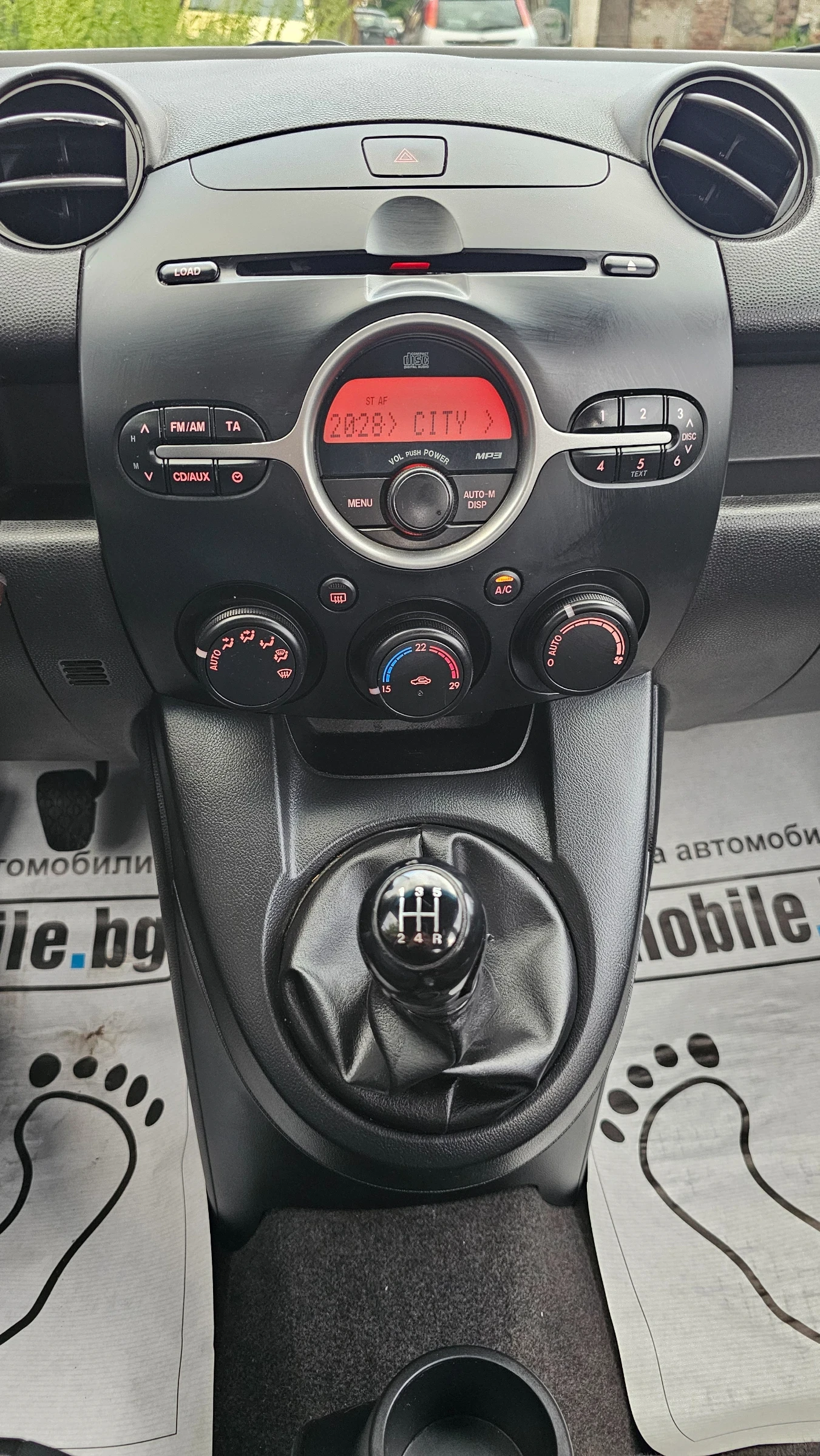 Mazda 2 #UNIKAT, снимка 16 - Автомобили и джипове - 54655491