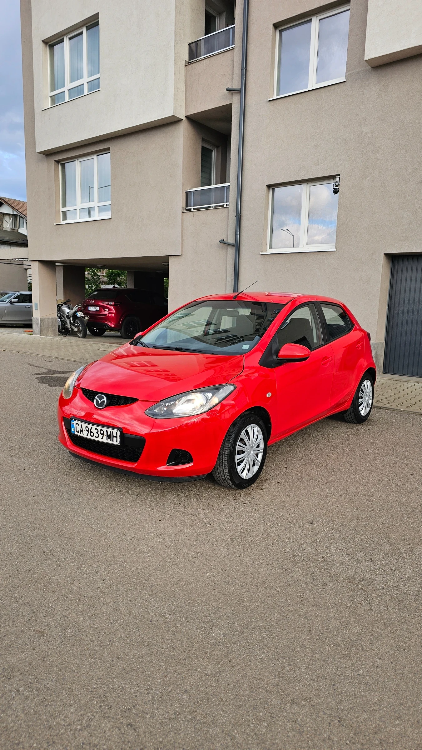 Mazda 2 #UNIKAT, снимка 2 - Автомобили и джипове - 54655491