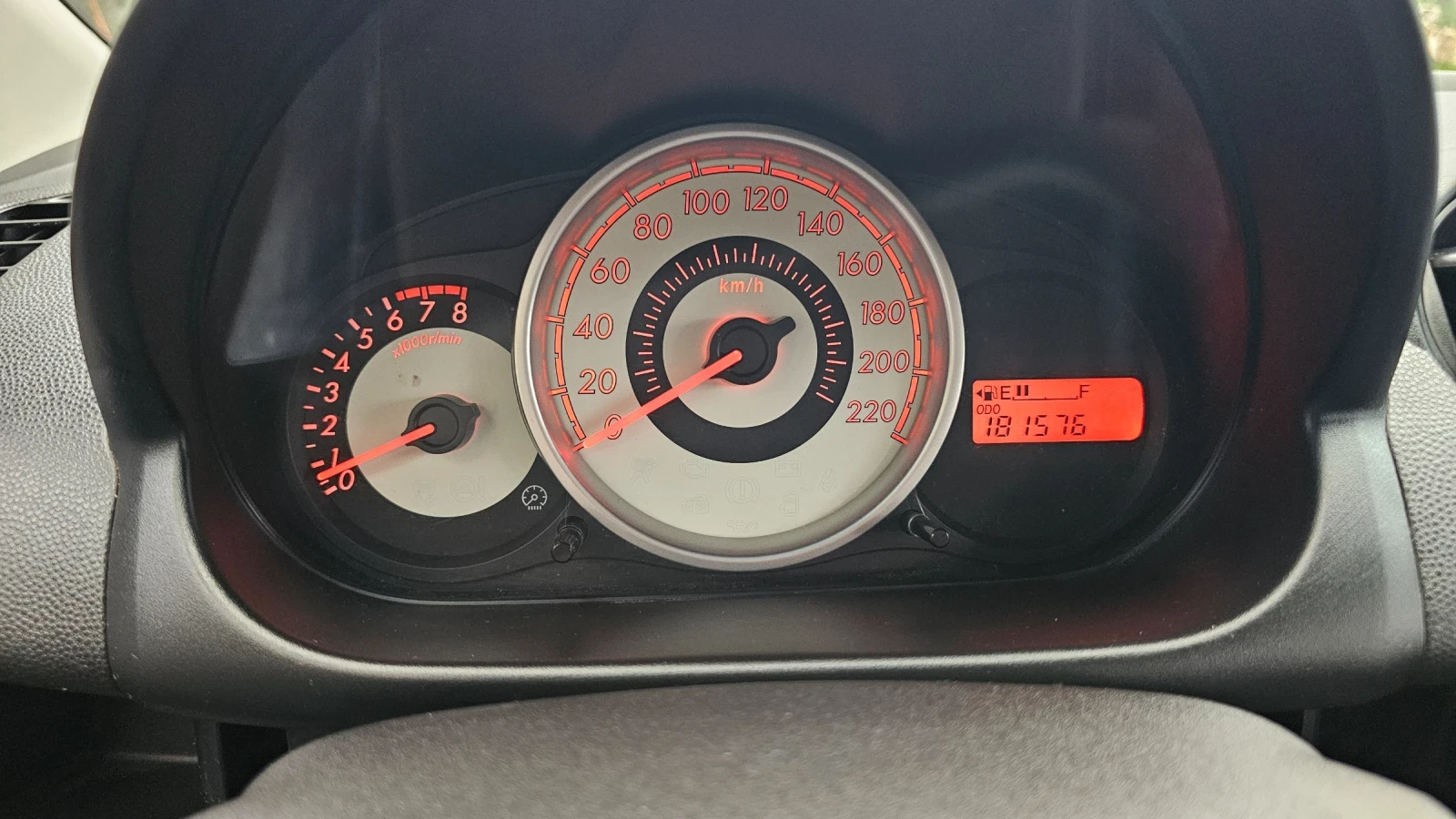 Mazda 2 #UNIKAT, снимка 15 - Автомобили и джипове - 54655491