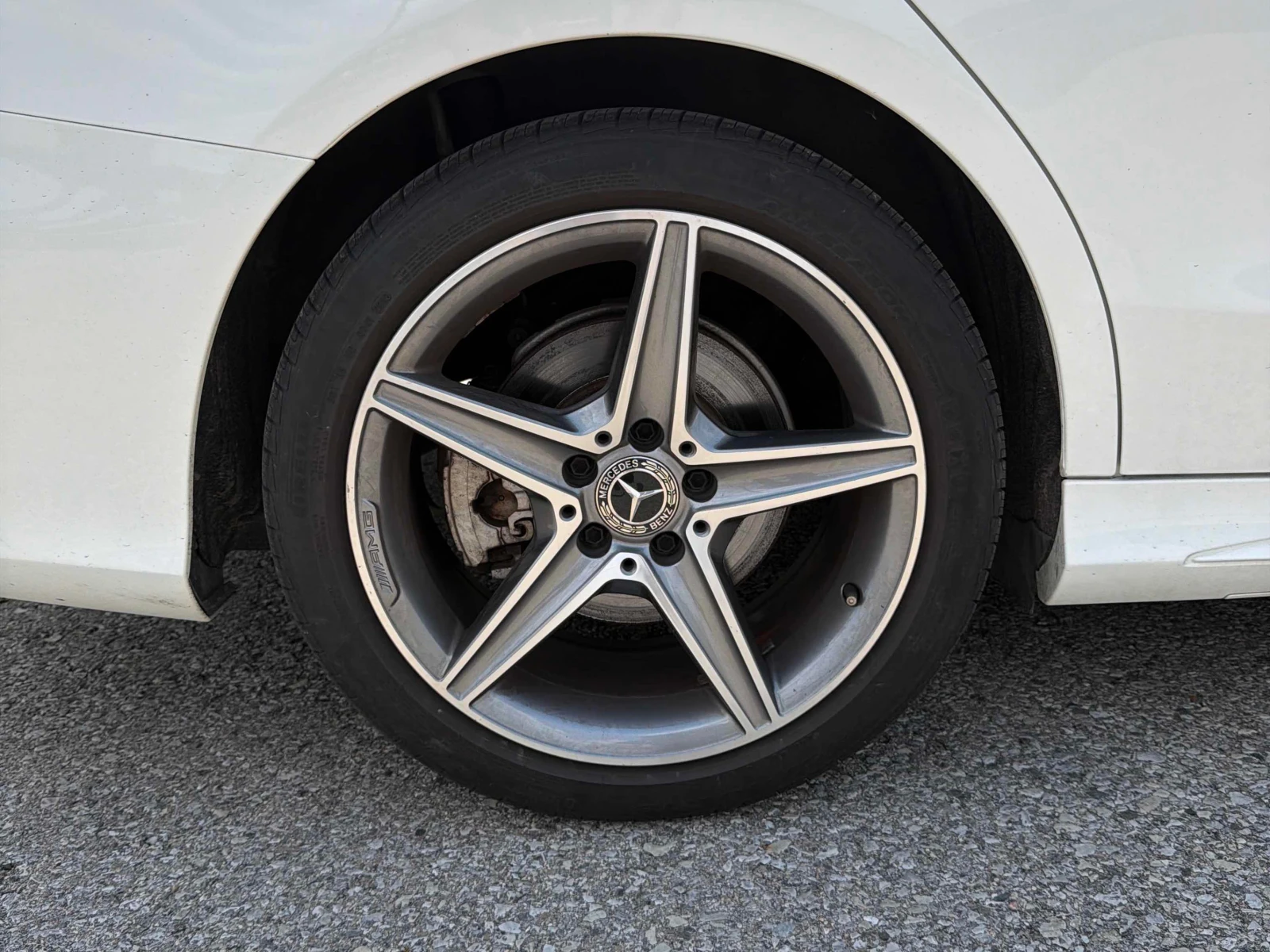 Mercedes-Benz C 300 4MATIC/AMG-PACK/CARFAX/АВТО КРЕДИТ, снимка 6 - Автомобили и джипове - 54973182