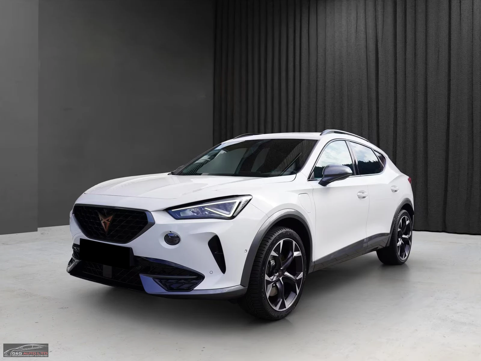 Cupra Formentor VZ/PHEV/1.4/245HP/360/DSG/CARPLAY/KLESS/658z