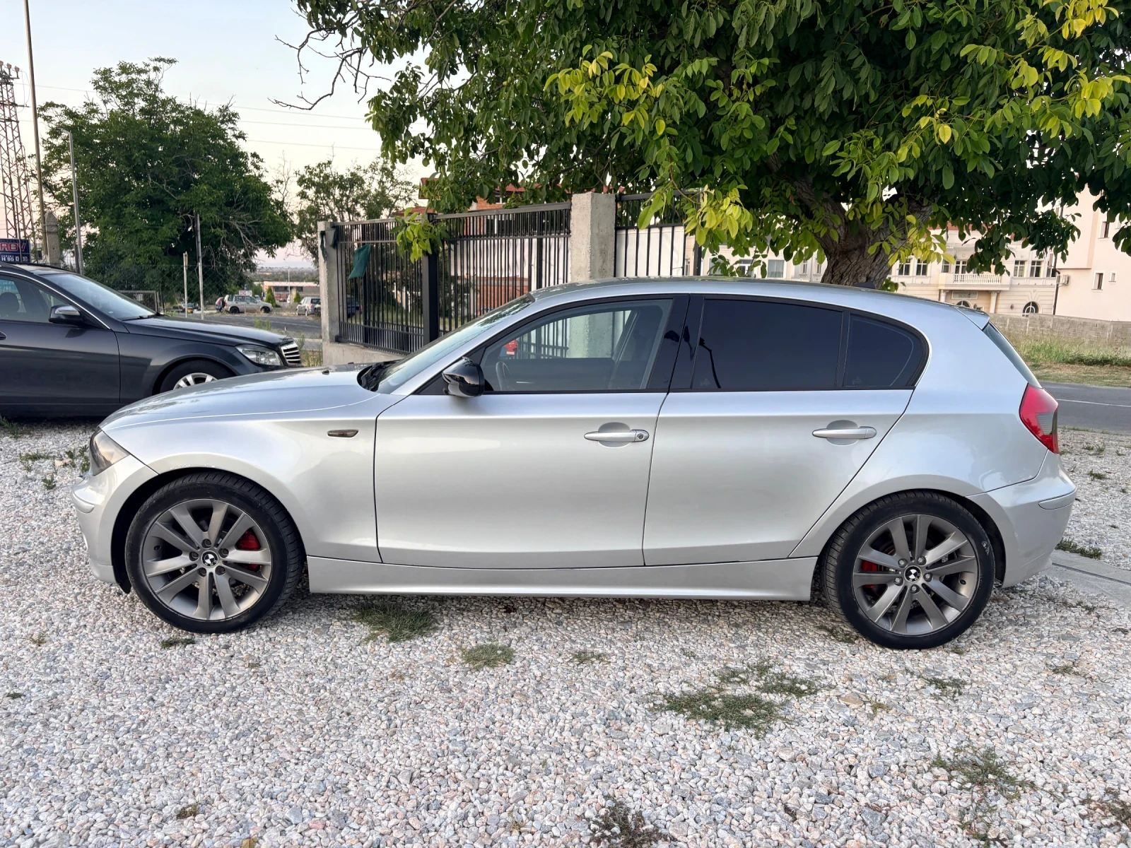 BMW 120 Уникат, снимка 7 - Автомобили и джипове - 55495162
