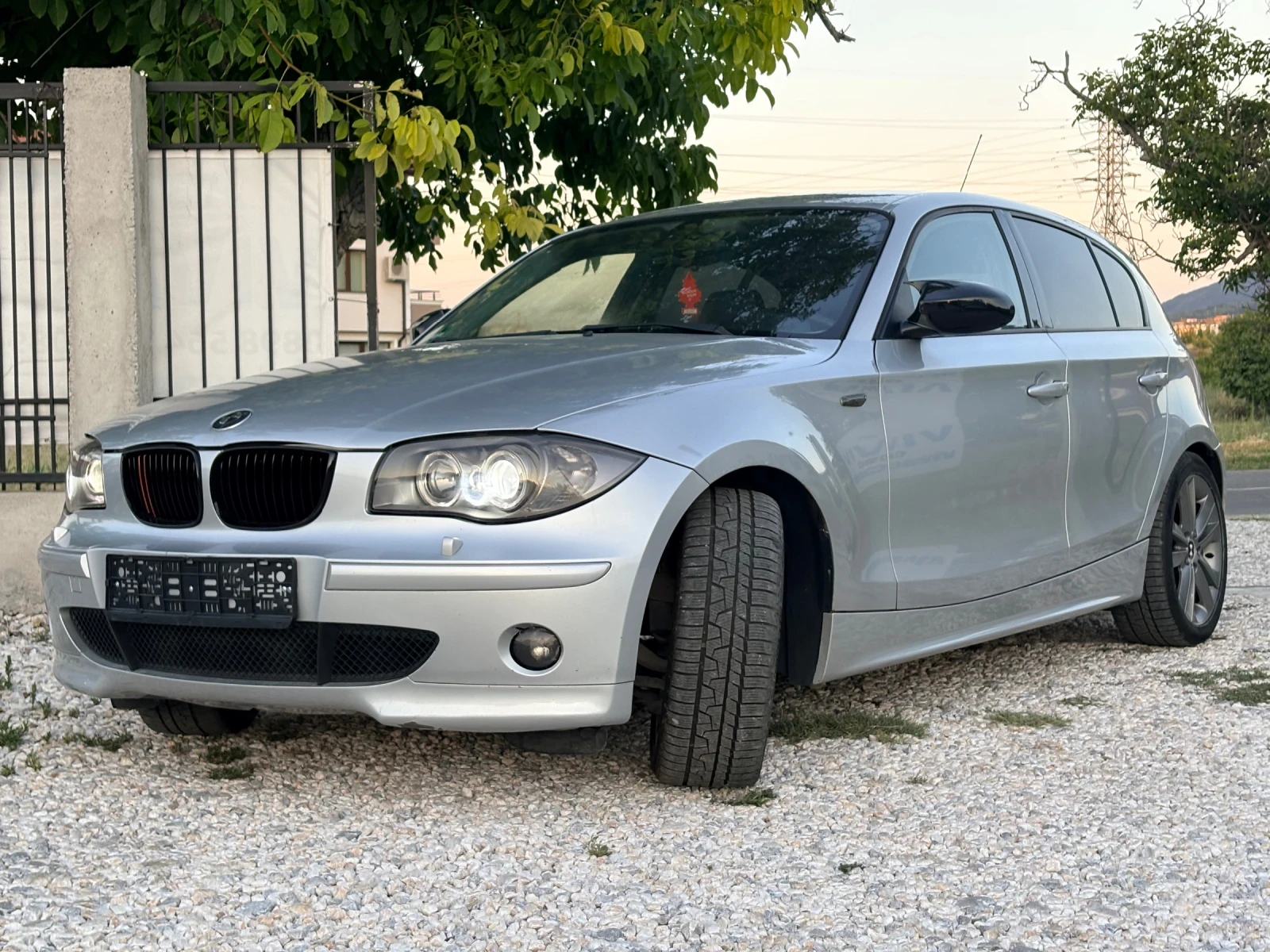 BMW 120 Уникат, снимка 5 - Автомобили и джипове - 55495162