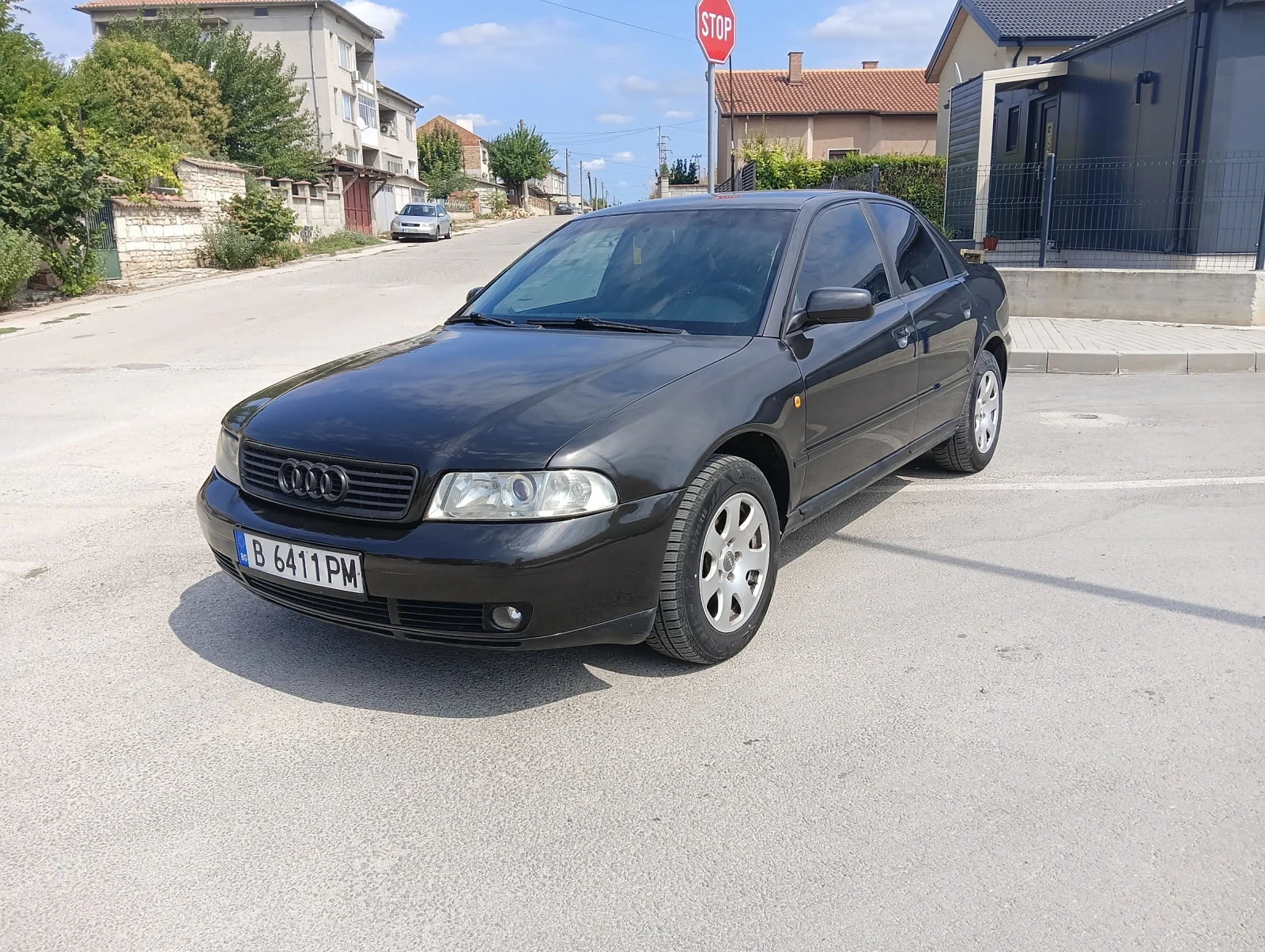Audi A4 1.6, снимка 2 - Автомобили и джипове - 55671880