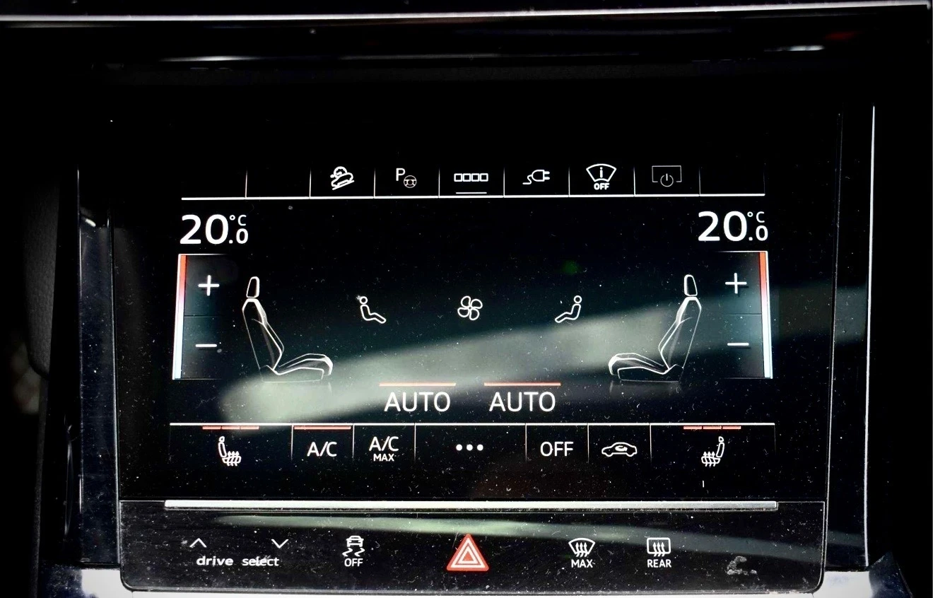 Audi E-Tron Audi e-tron 55 quattro S-line edition / SoH 95%, снимка 9 - Автомобили и джипове - 56107486