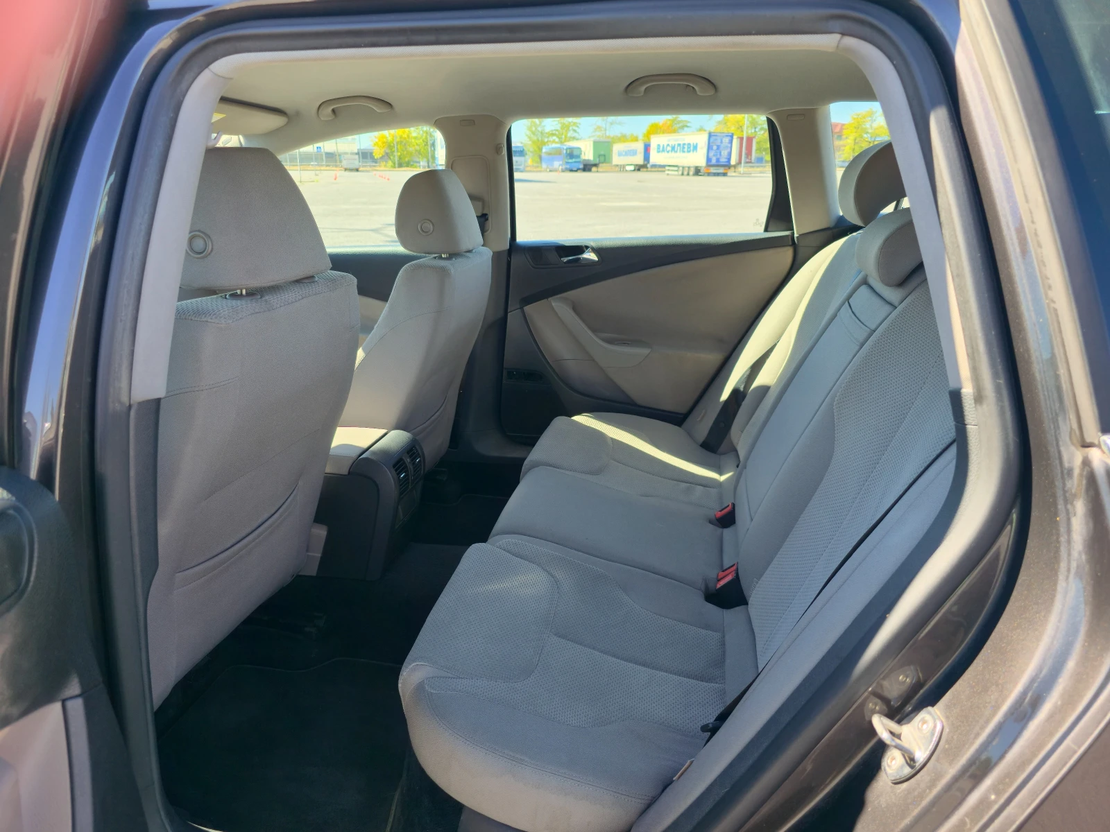 VW Passat B6, снимка 4 - Автомобили и джипове - 56373056
