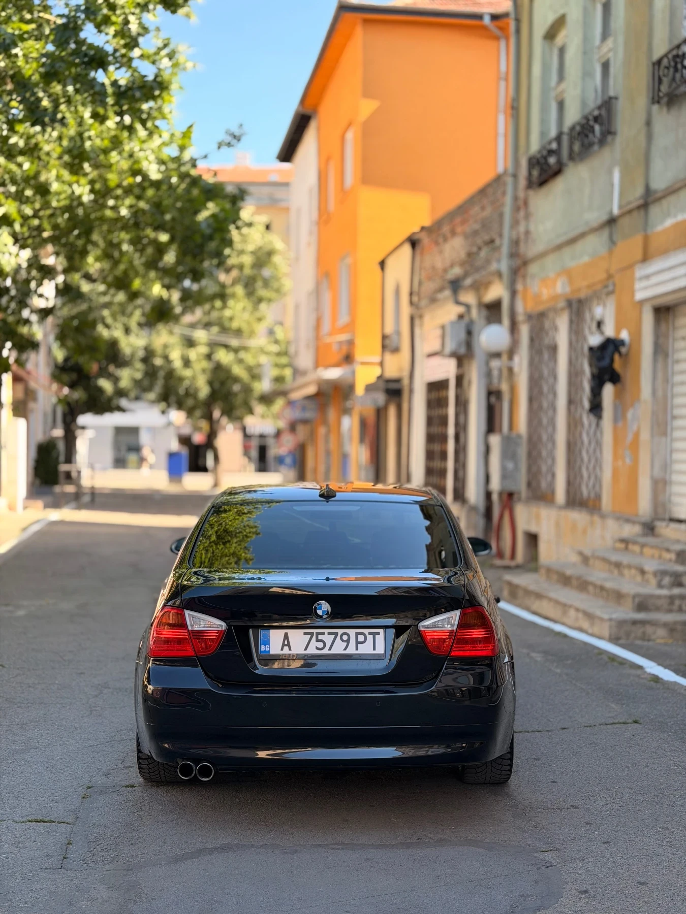 BMW 330 30I, снимка 6 - Автомобили и джипове - 56440046
