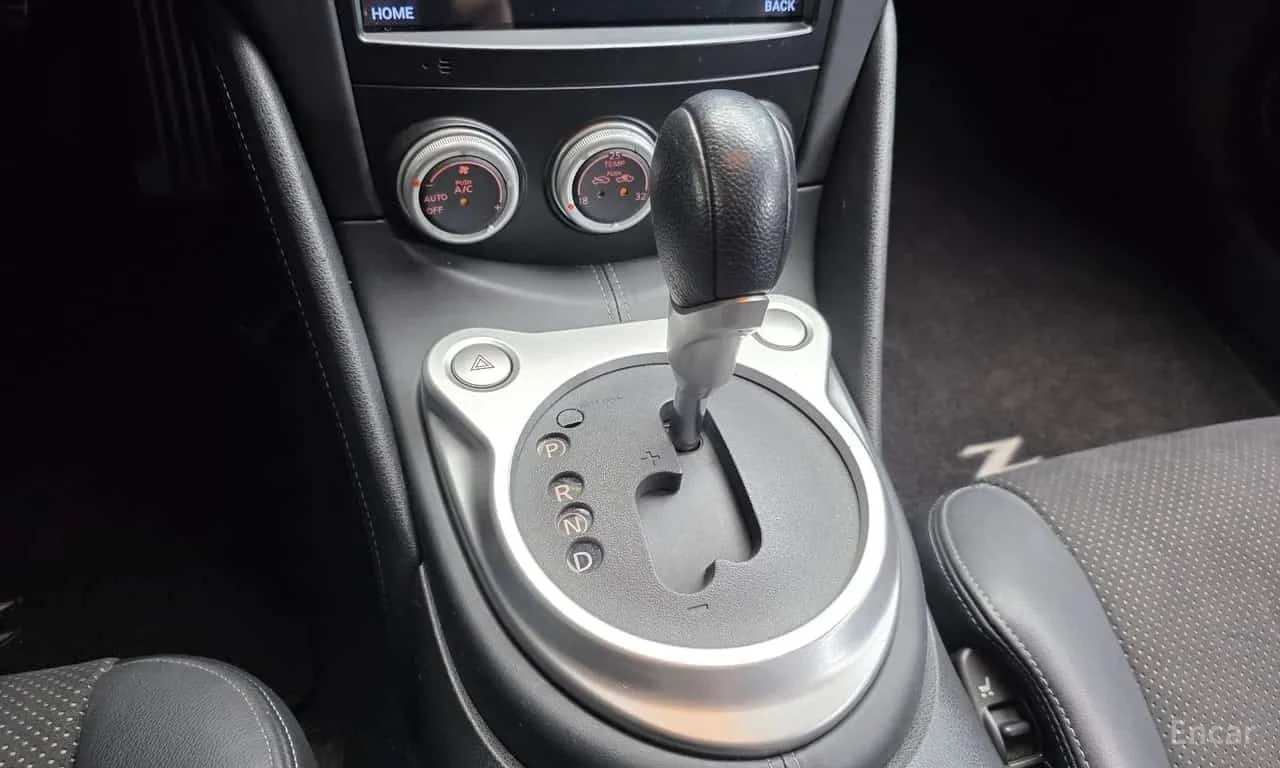 Nissan 370Z * 3.7 Coupe * ������ ���� �� �������� | Mobile.bg � ����������� 9