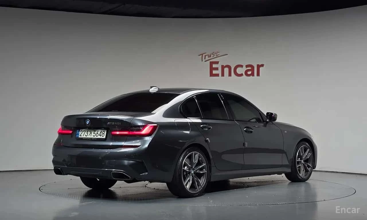 BMW 340 * M340i Performance * ЦЕНА ДО БГ, снимка 2 - Автомобили и джипове - 56705119