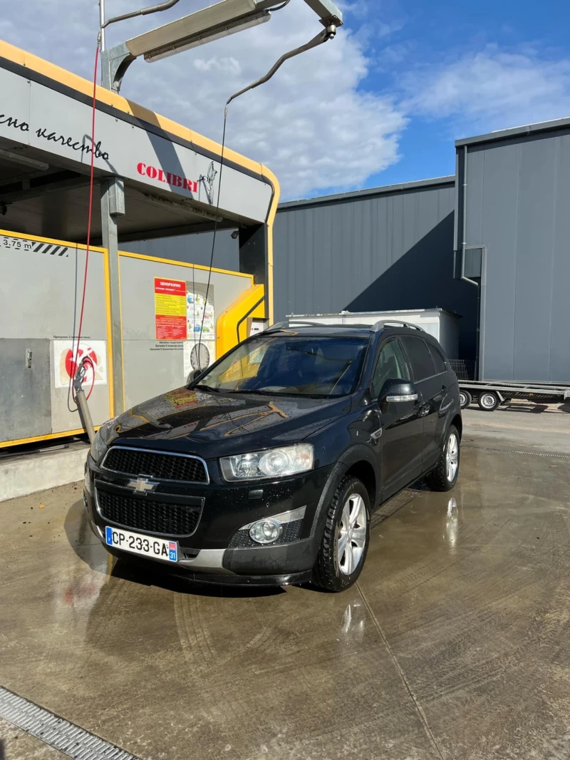 Chevrolet Captiva, снимка 13 - Автомобили и джипове - 45926150