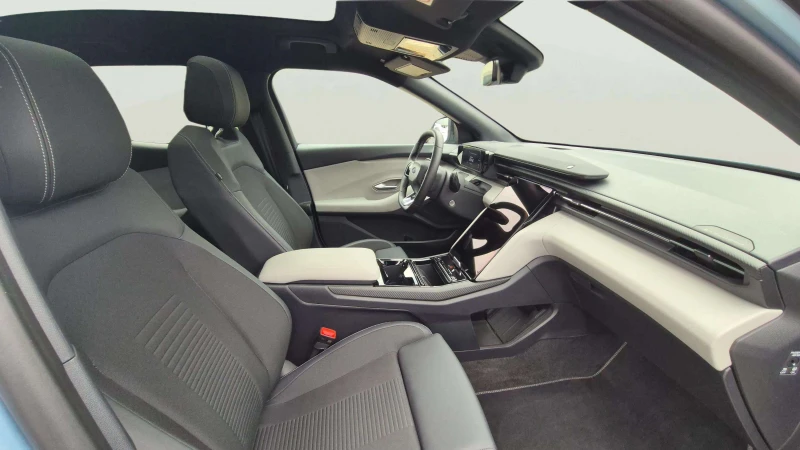 Ford Explorer 79 kWh, снимка 9 - Автомобили и джипове - 50622247