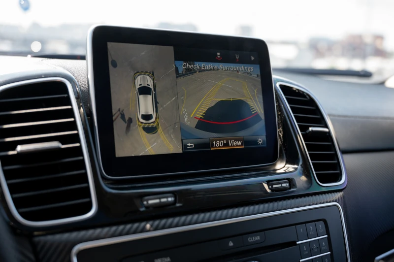 Mercedes-Benz GLE 350 * AMG* 125K km* 9G* DISTR* 360 Camera* FULL* , снимка 16 - Автомобили и джипове - 52531020