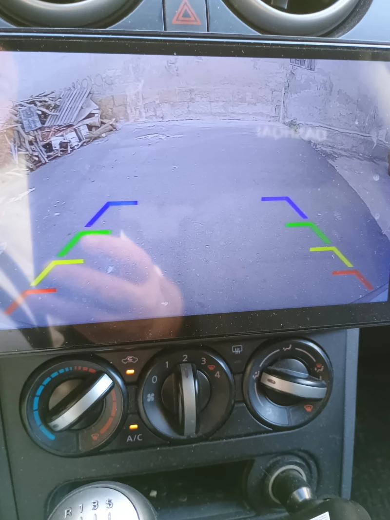 Nissan Qashqai 1.5dci, снимка 15 - Автомобили и джипове - 51898683