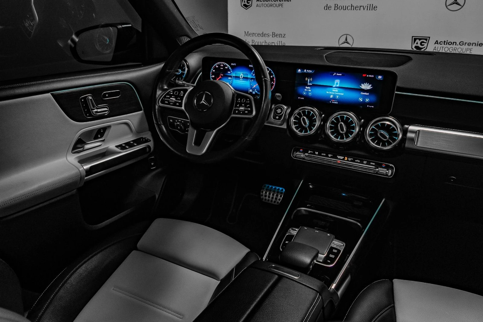 Mercedes-Benz GLB 250 4Matic Premium Package - изображение 8