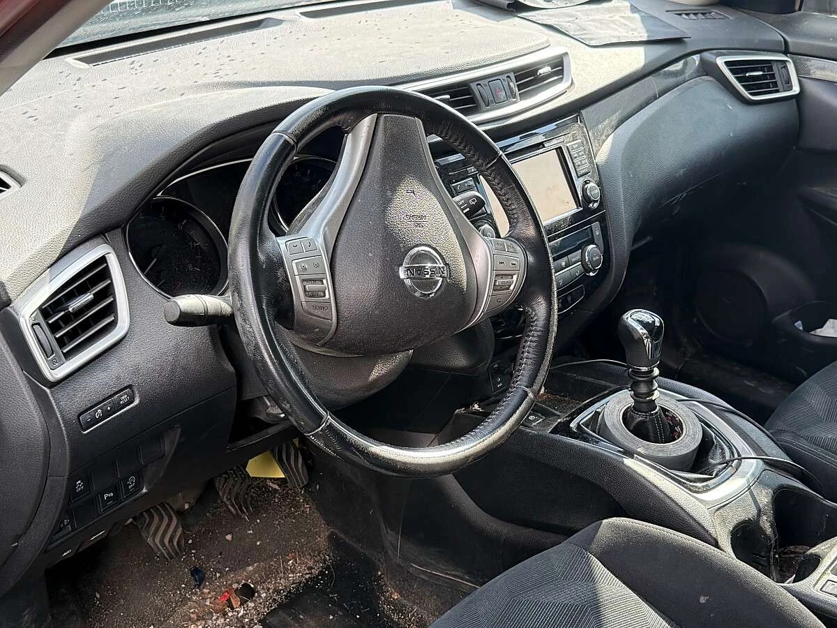 Nissan X-trail, снимка 9 - Автомобили и джипове - 54108957