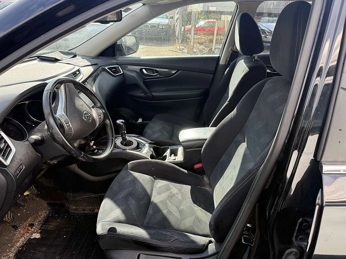 Nissan X-trail, снимка 10 - Автомобили и джипове - 54108957