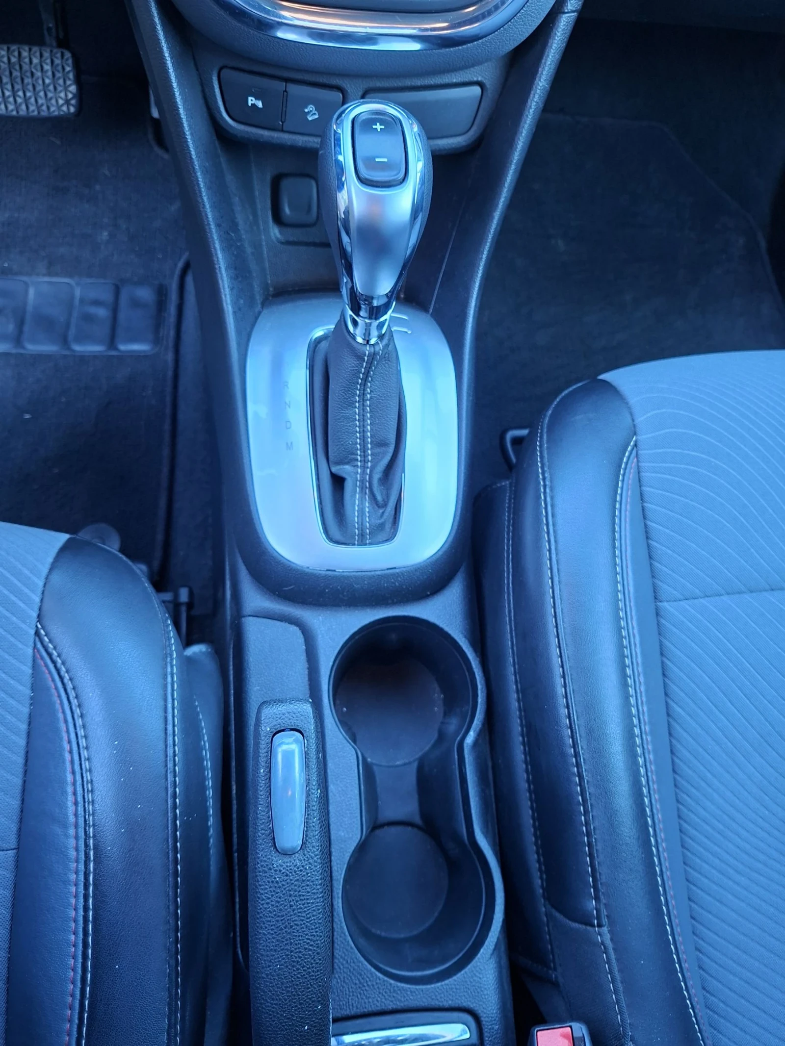 Opel Mokka 1, 7D АВТОМАТ, снимка 10 - Автомобили и джипове - 54388265