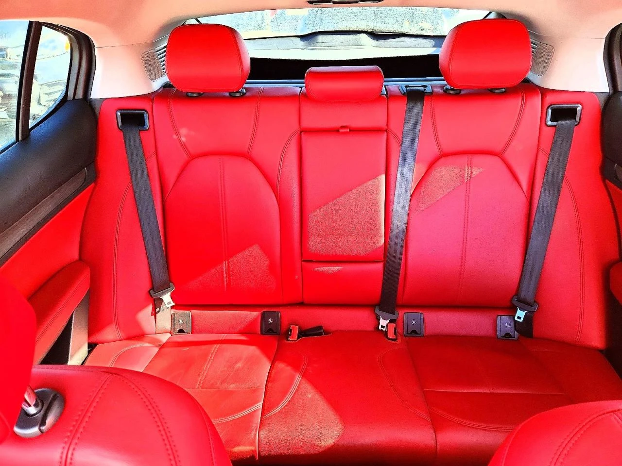 Alfa Romeo Stelvio 2.0l Ti, снимка 10 - Автомобили и джипове - 54732084