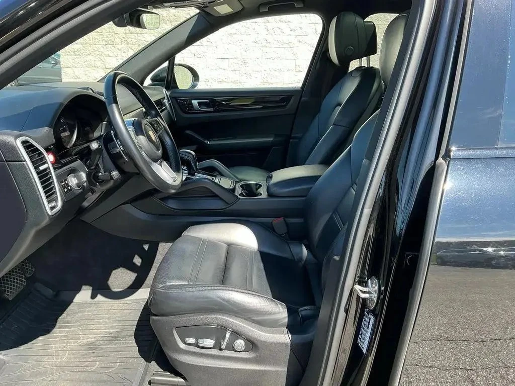 Porsche Cayenne, снимка 8 - Автомобили и джипове - 55629543