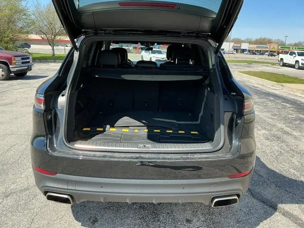 Porsche Cayenne, снимка 17 - Автомобили и джипове - 55629543