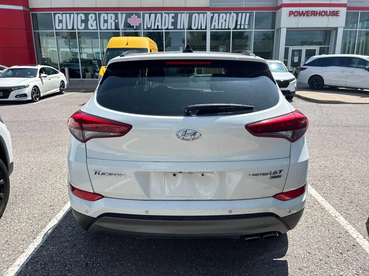 Hyundai Tucson Limited * CARFAX * ФИНАНСИРАНЕ, снимка 4 - Автомобили и джипове - 55749993