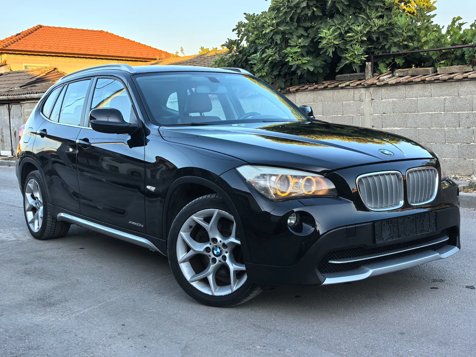 BMW X1 X-DRIVE 2.3D, снимка 2 - Автомобили и джипове - 55944928