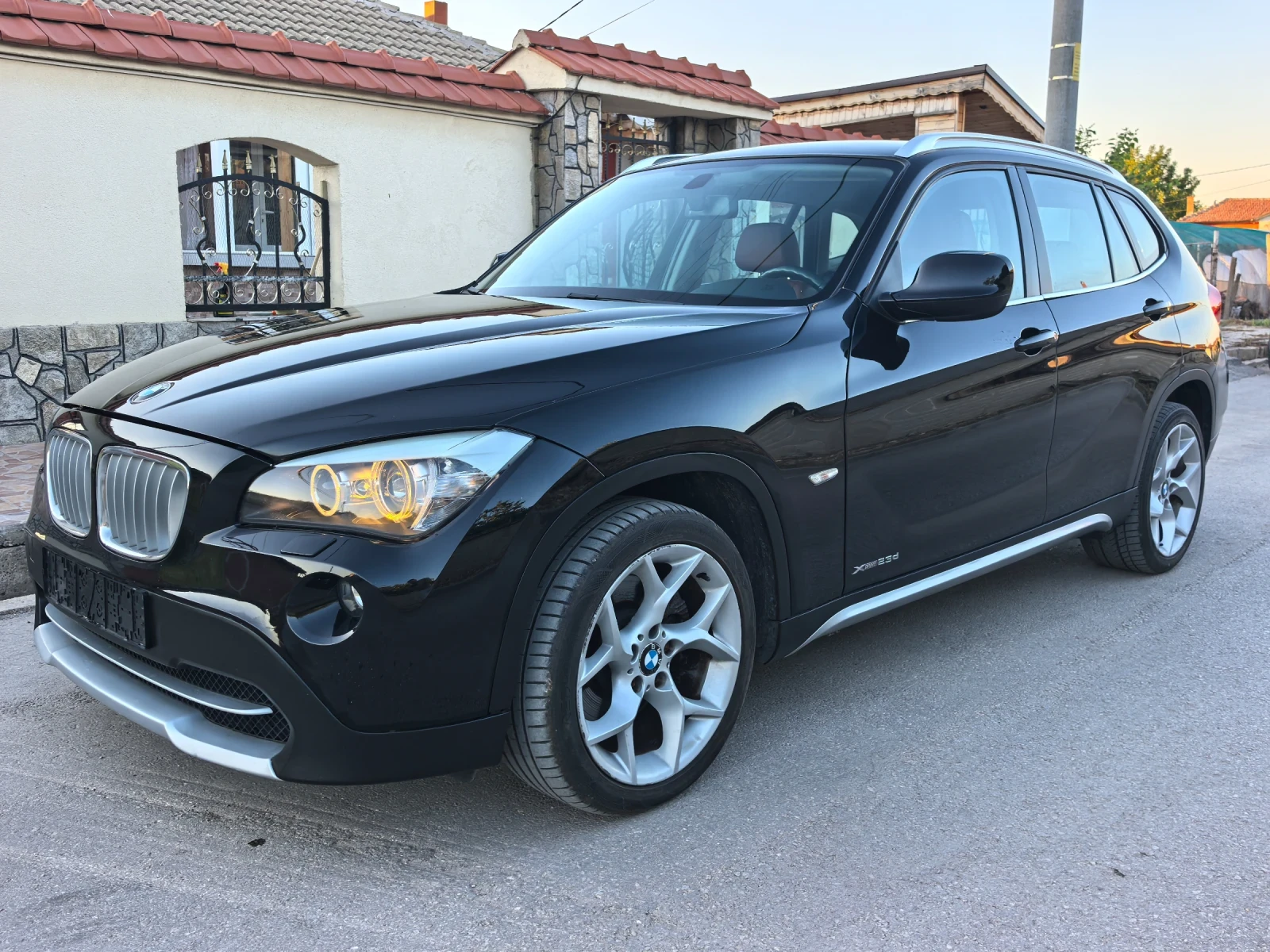BMW X1 X-DRIVE 2.3D, снимка 8 - Автомобили и джипове - 55944928