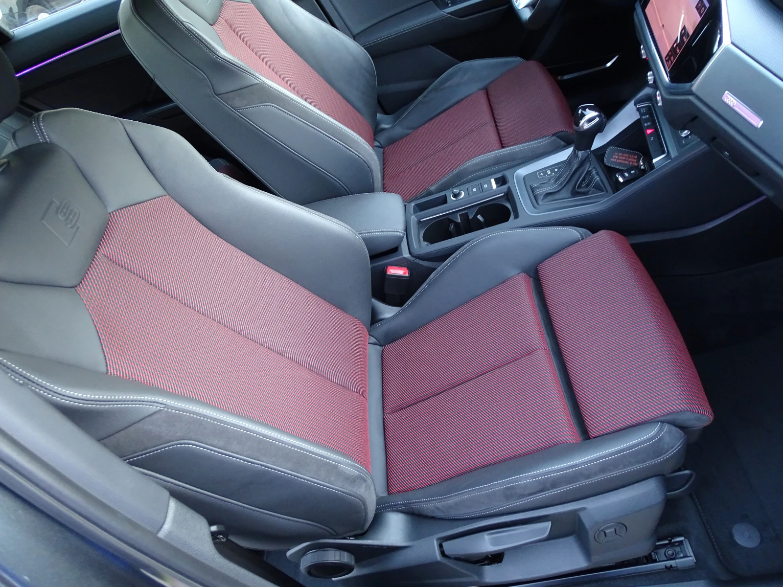 Audi Q3 35 TDI S-TRONIC | EDITION ONE | 3x S-LINE | MATRIX, снимка 12 - Автомобили и джипове - 56140395