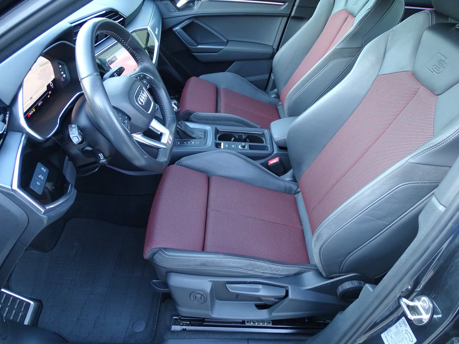 Audi Q3 35 TDI S-TRONIC | EDITION ONE | 3x S-LINE | MATRIX, снимка 9 - Автомобили и джипове - 56140395