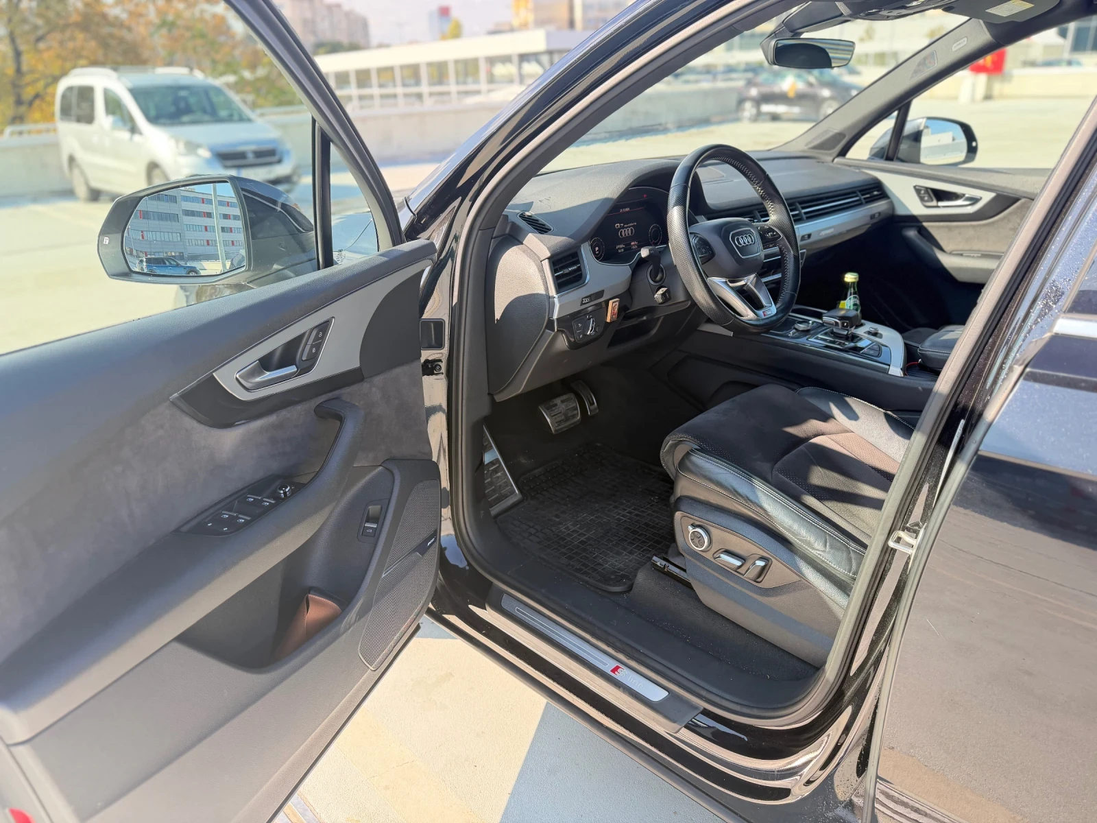 Audi Q7 Sline, снимка 7 - Автомобили и джипове - 56645064