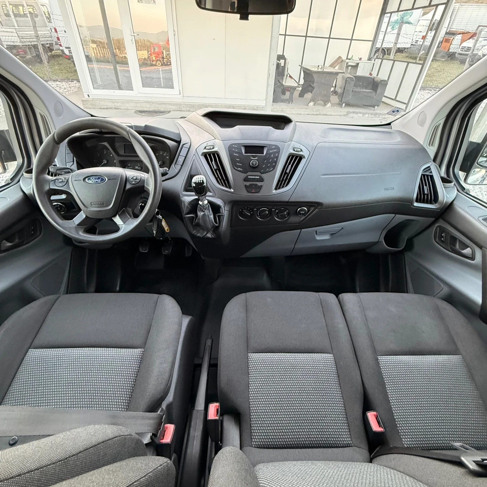 Ford Transit Custom 9МЕСТЕН-2.2TDCi-КЛИМА-Евро5 - изображение 10