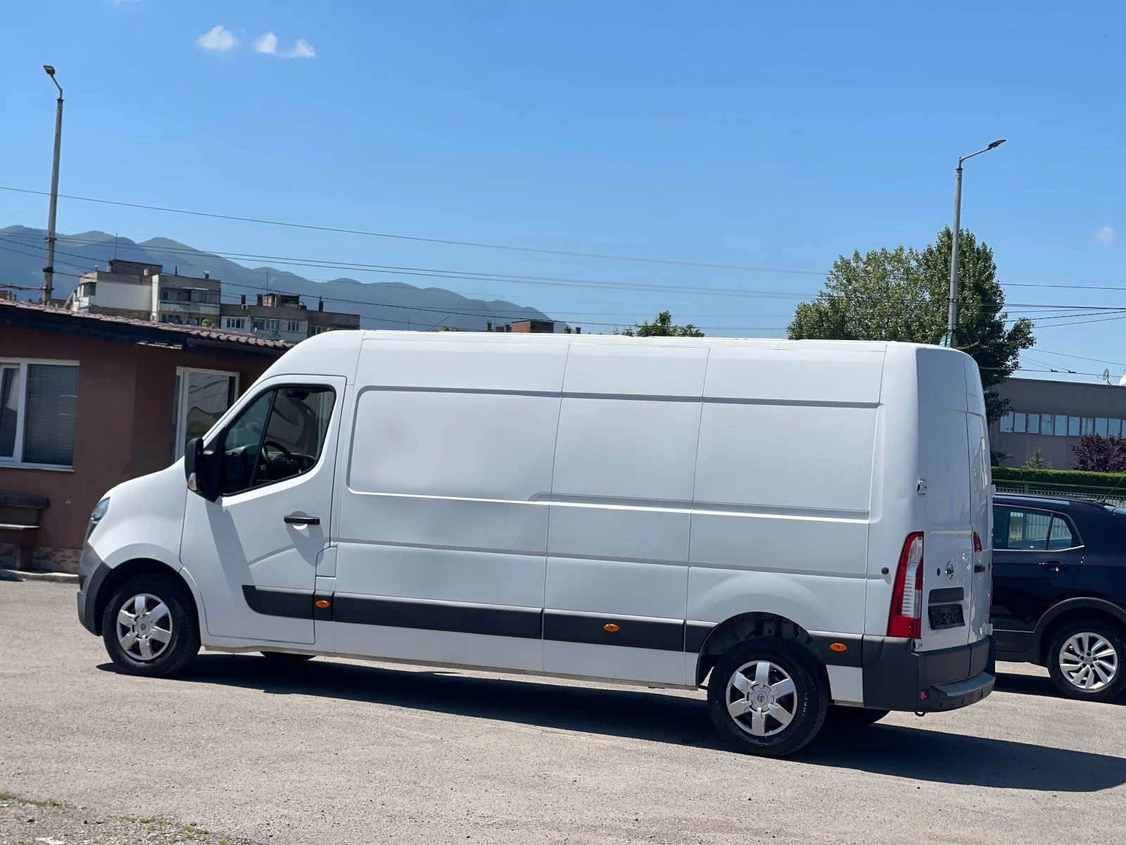 Nissan NV400 2.3DCi, снимка 3 - Бусове и автобуси - 54690623