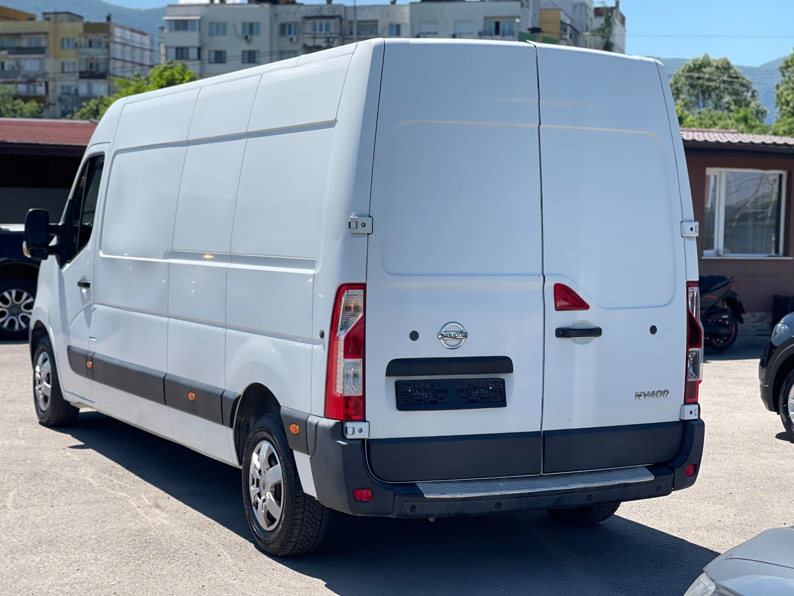 Nissan NV400 2.3DCi, снимка 4 - Бусове и автобуси - 54690623