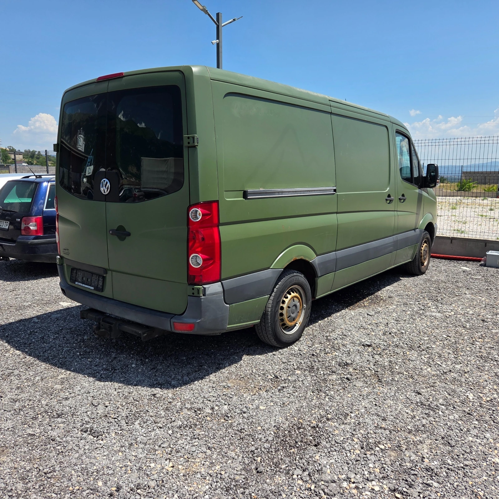 VW Crafter 2.0TDi 166000km, снимка 2 - Бусове и автобуси - 55116273