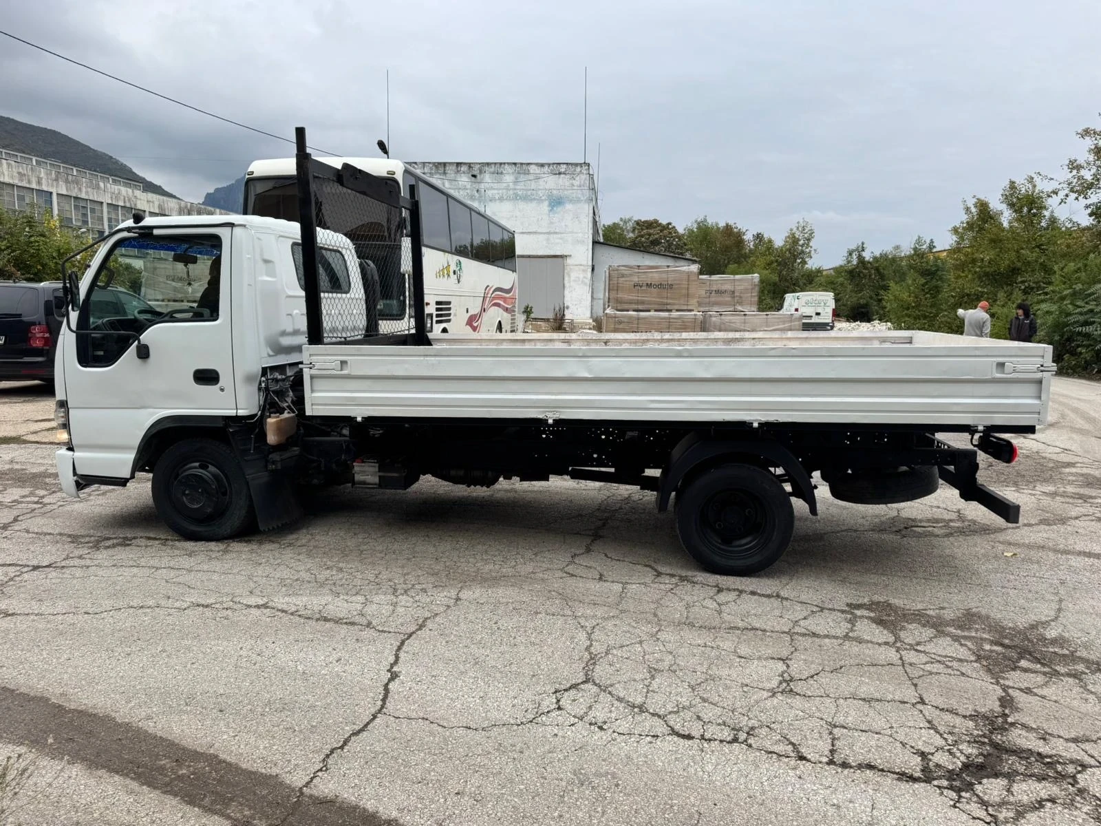 Isuzu Npr  - изображение 6
