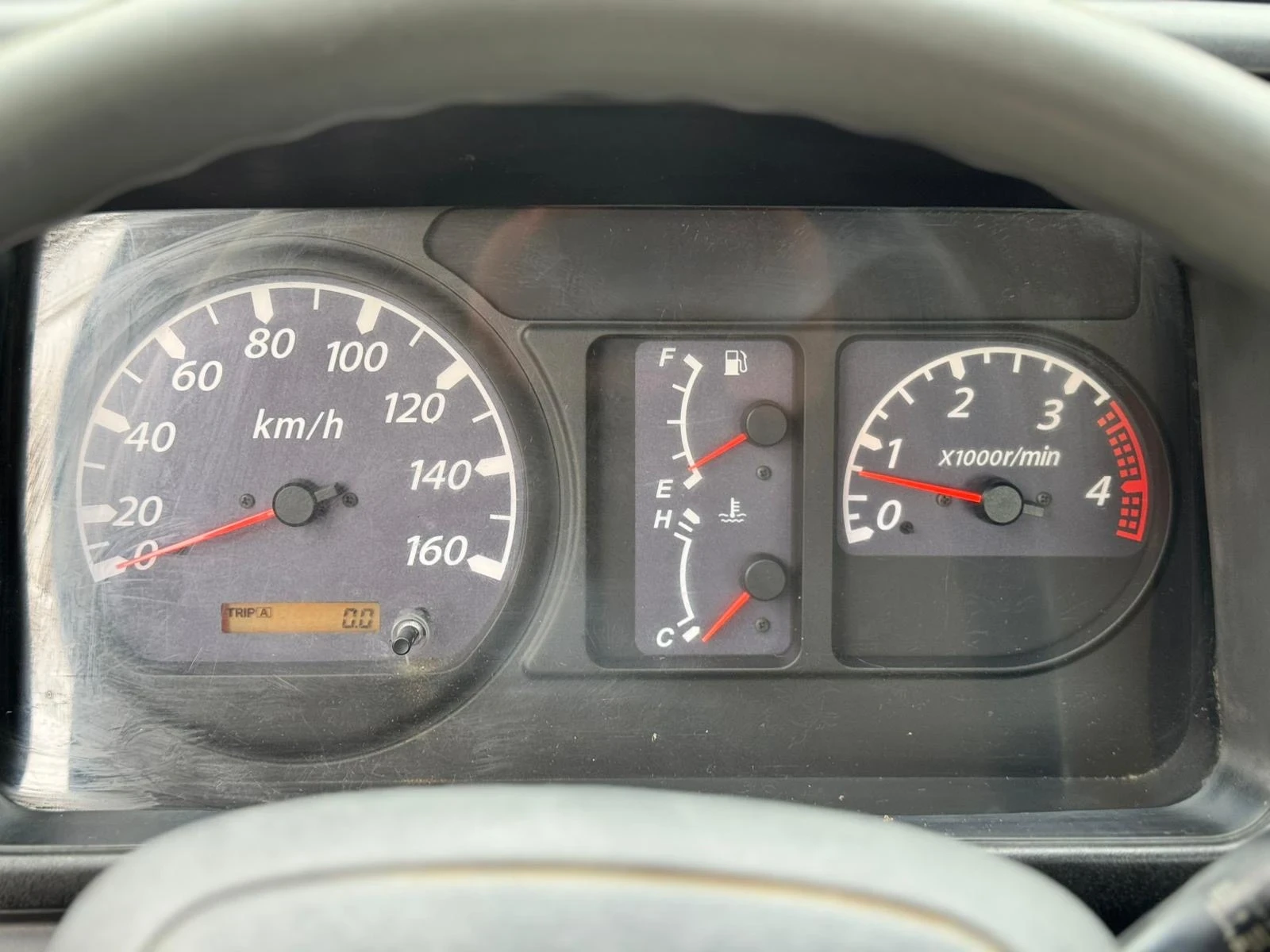Isuzu Npr  - изображение 10