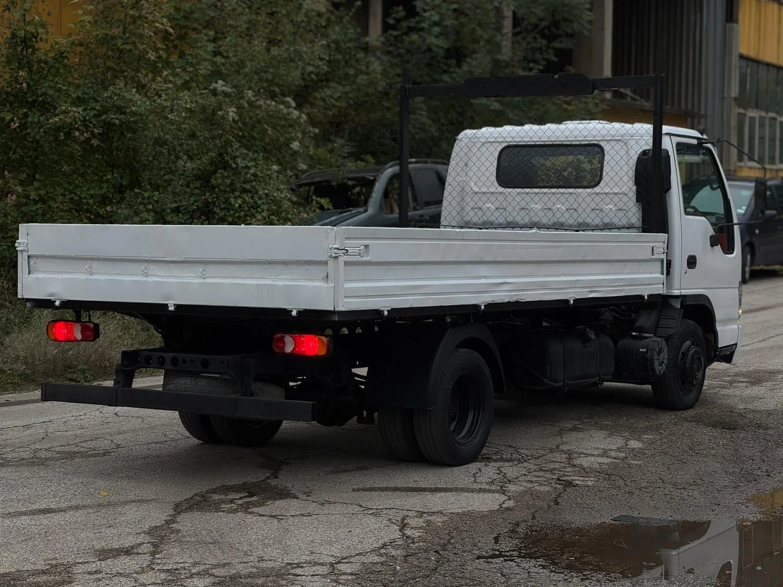 Isuzu Npr  - изображение 3