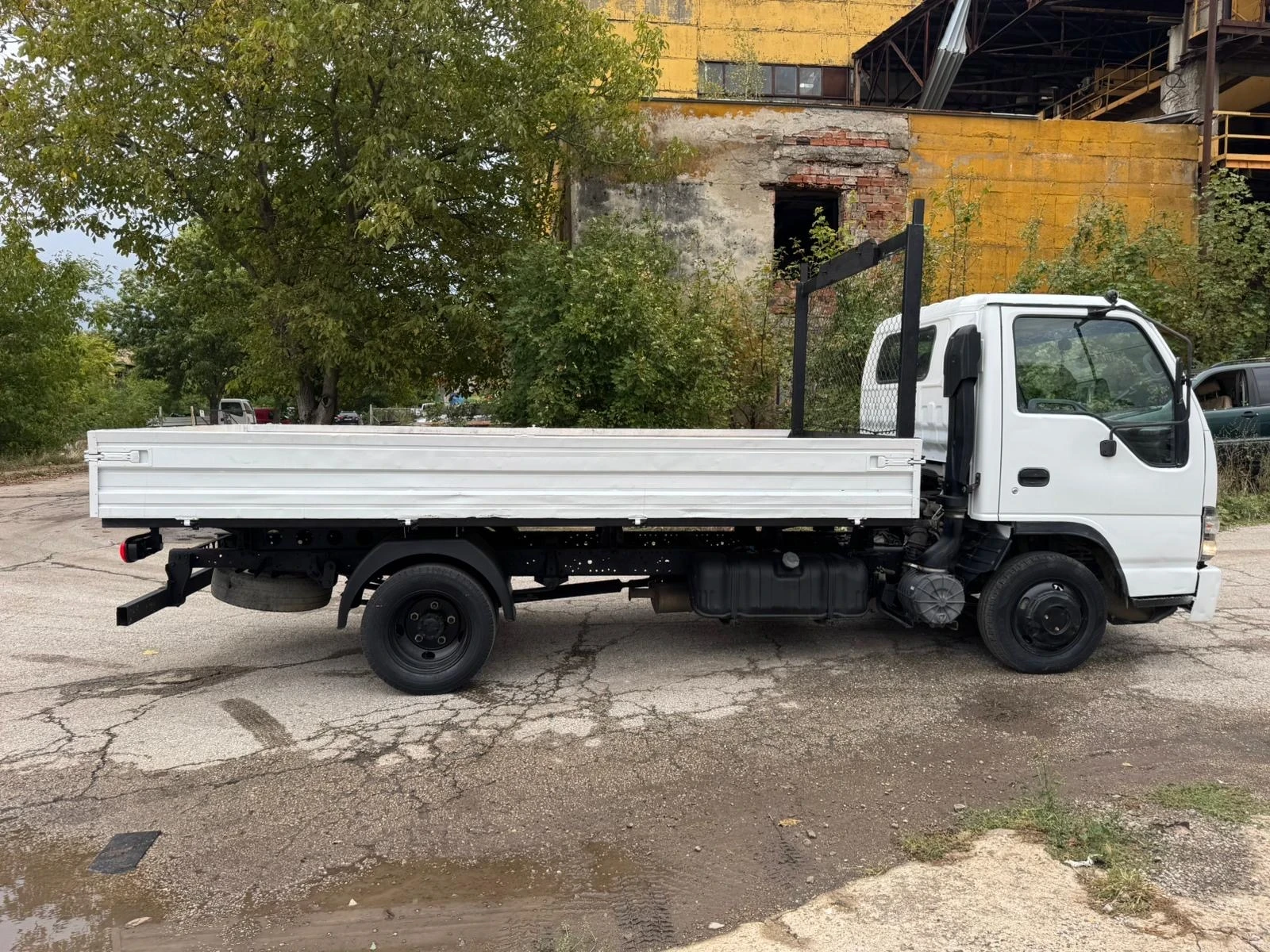 Isuzu Npr  - изображение 5