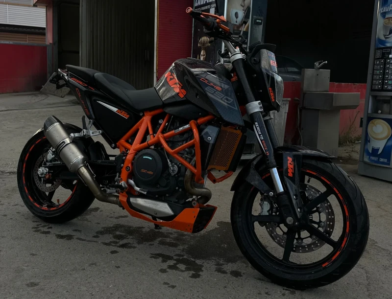 Ktm Duke 690, снимка 2 - Мотоциклети и мототехника - 48487110