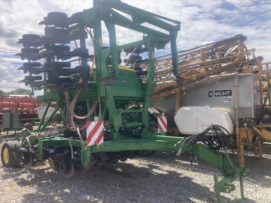 Сеялка John Deere 750 A  лизинг с първоначална вноска 20% - изображение 6