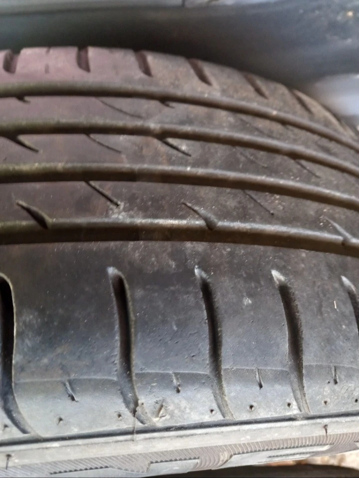 Гуми с джанти Nexen 195/60R15, снимка 6 - Гуми и джанти - 43244459