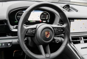 Porsche Panamera 4 E-HYBRID/FACELIFT/SPORT CHRONO/BOSE/MATRIX/360/, снимка 11