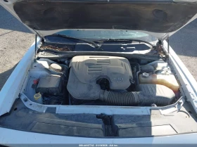 Dodge Challenger 3.6l Sxt Plus, снимка 10