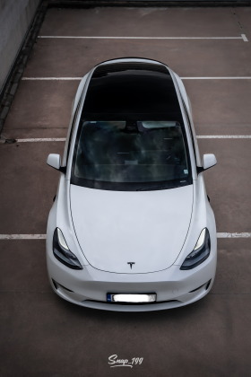 Tesla Model Y Performance, снимка 2