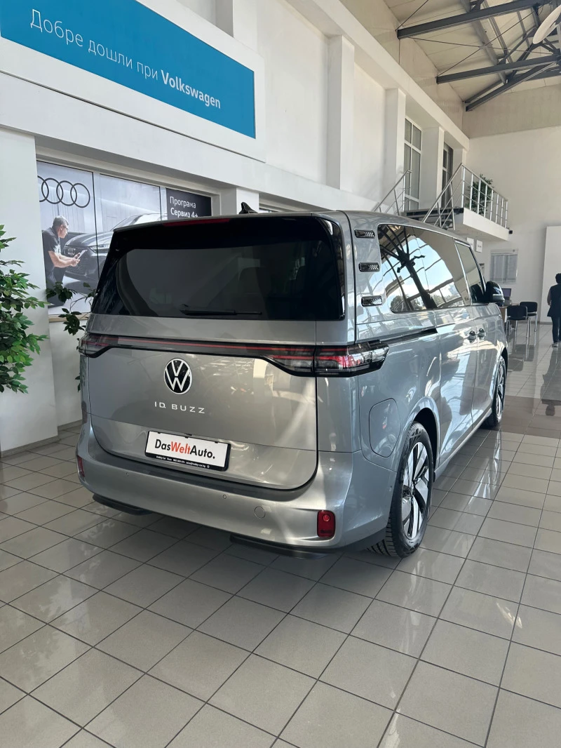 VW ID.Buzz, снимка 1 - Автомобили и джипове - 46771053