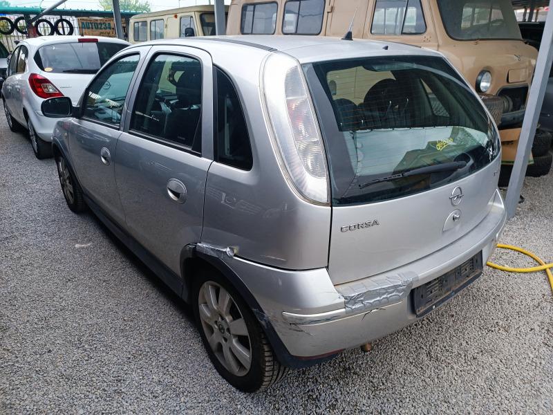 Opel Corsa 1.2i ITALIA , снимка 3 - Автомобили и джипове - 46143491