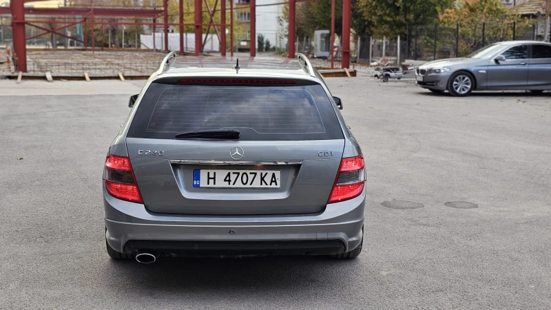 Mercedes-Benz C 220 2.2CDi AMG AUTO- ОБСЛУЖЕН-НАВИ-ТОП СЪСТ.-ЛИЗИНГ, снимка 5 - Автомобили и джипове - 47800334