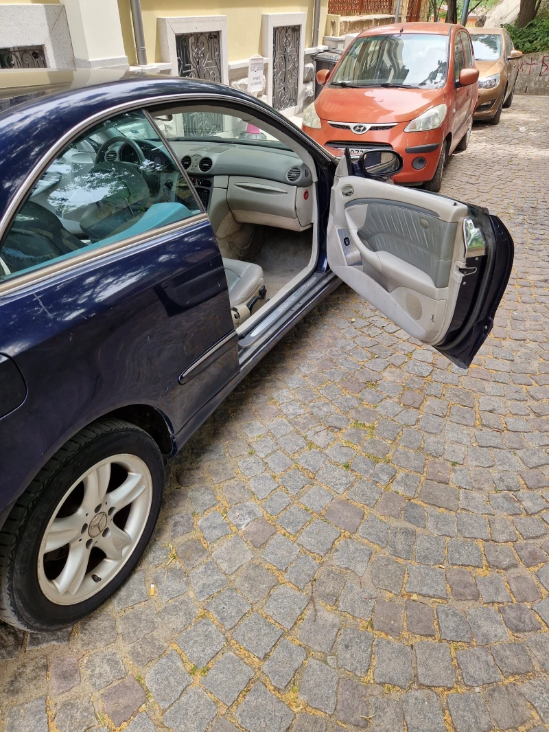 Mercedes-Benz CLK 240 AVANGARDE, снимка 3 - Автомобили и джипове - 48016258