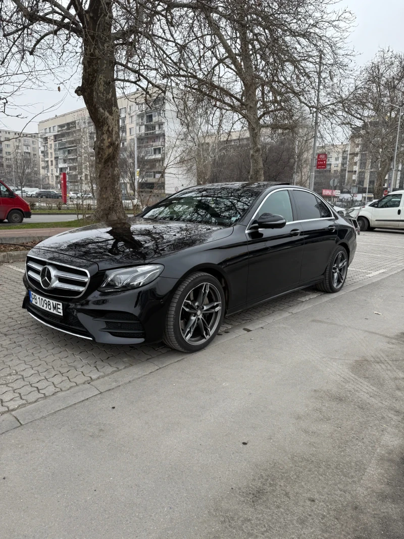 Mercedes-Benz E 220, снимка 2 - Автомобили и джипове - 49315097